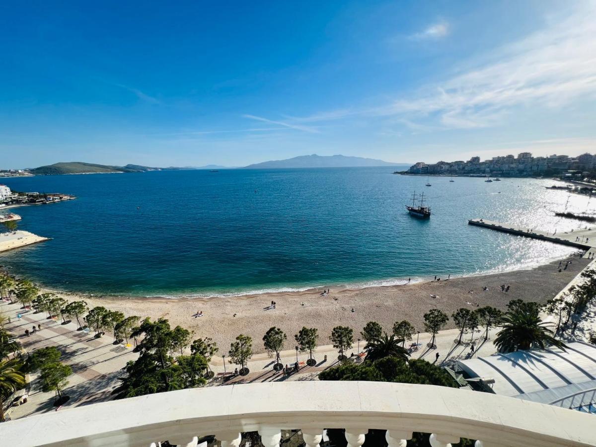 Monte Cristo Hotel With Rooftop Pool Sarande Exterior photo